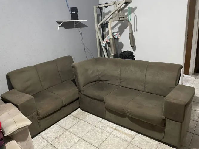SOFÁ 6 LUGARES - MUITO CONSERVADO E SUPER CONFORTÁVEL!