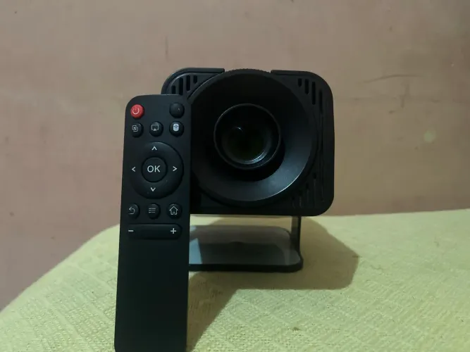 Projetor hy320 mini usado