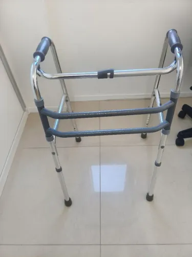Andador Articulado 3 Barras Até 130 Kg Mercur