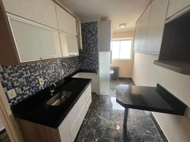 Apartamento com 2 quartos no Residencial Monte Carlos