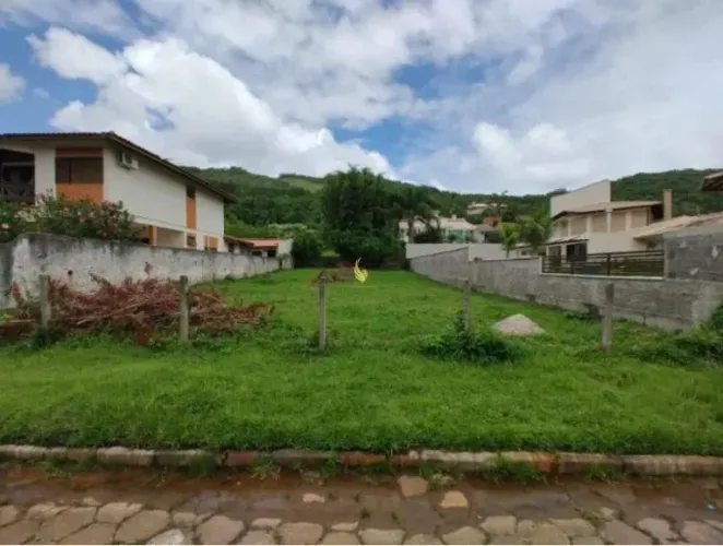 Terreno a venda - 540m² - Praia Brava REF: 348