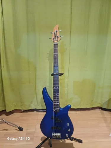Baixo RBX 170 ano 2000