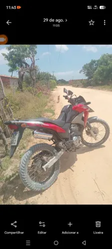 Escape XRE 300 fortuna cromo