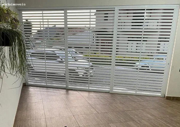 Casa em Condomínio para Venda em Mogi das Cruzes, Jardim Rubi, 3 dormitórios, 3 suítes, 5 
