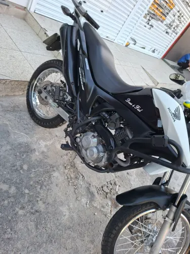 Honda nx bros 160 2015 nova top de linha