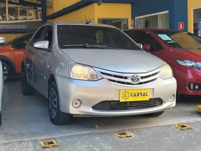 Toyota Etios XS Sedan 1.5 Flex 16V 4P Aut. 2017