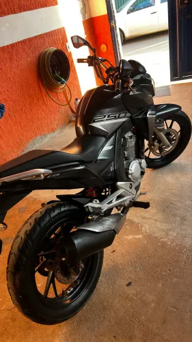Twister 2022 abs