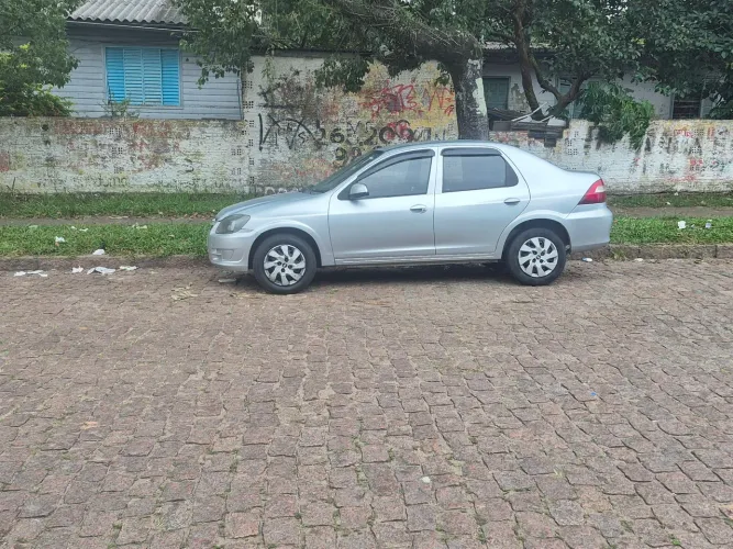 Chevrolet Prisma Sed. Maxx/ LT 1.4 8V Econof. 4P 2012