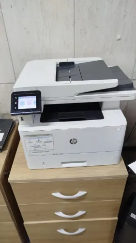 IMPRESSORA HP MFP-4103 PRETO E BRANCO