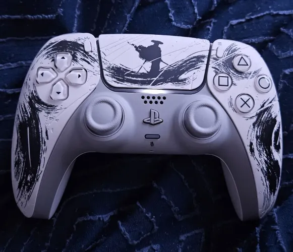 Dualsense Ps5 Ghost of Yotei NOVO