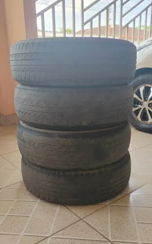 Pneus Usados 175/70 R14