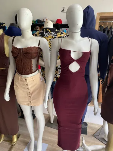 3 manequins a venda 