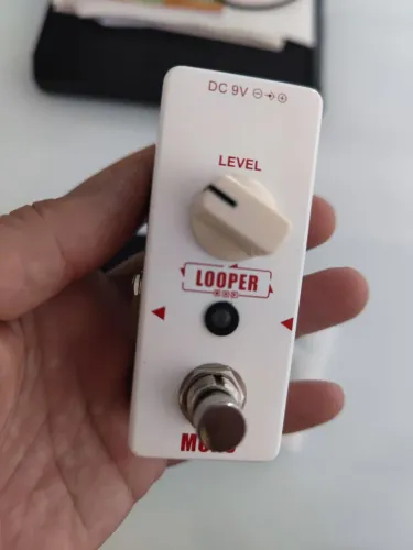 Pedal looper MuKu para guitarra