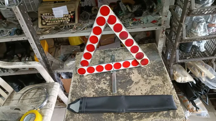 TRIÂNGULO POLIMATIC PRA CARRO ANTIGO 