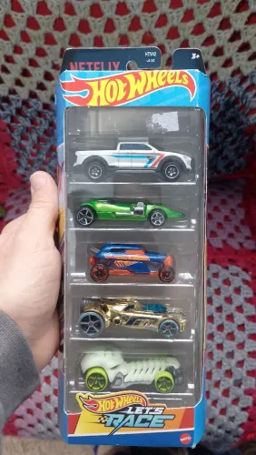 Hot Wheels pack com 5 carros Let's Race