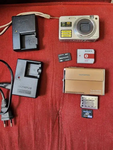 2 Câmeras Digitais Completas Sony+ Olympus ( Desapego)