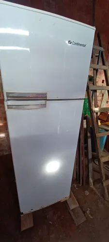 Geladeira Duplex, Modelo Copacabana, Marca Continental 362 litros.