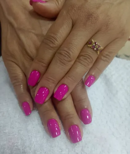 Manicure e pedicure A domicílio