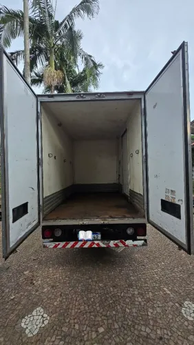 Kia bongo Uk2500 turbo baú térmico 2014