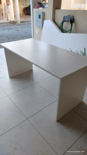 Mesa escrivaninha para escritório 145x70cm