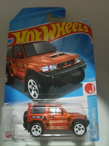 Hot Wheels Mitsubishi Pajero Evolution 