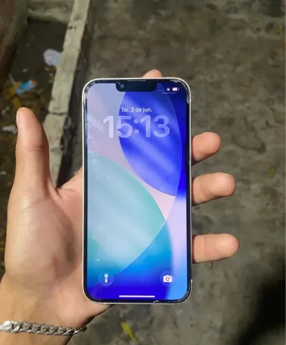 iPhone 14 normal