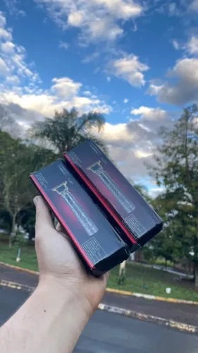 Máquina de Acabamento Profissional Barbeador Trimmer USB-C