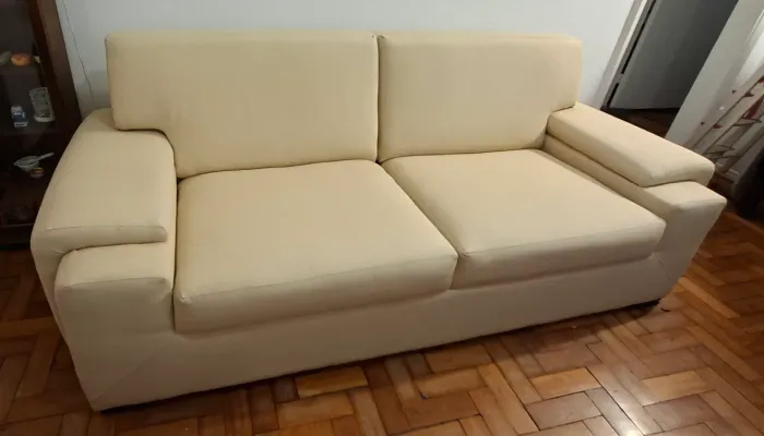 Sofá com tecido impermeável novo - Acquablock