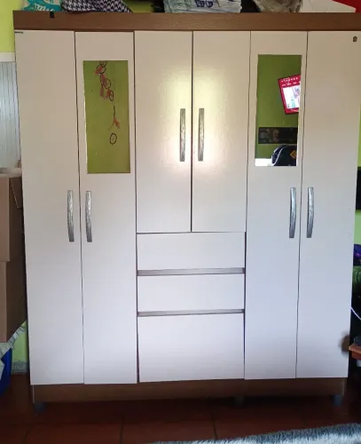 Vendo guarda roupa já desmontado