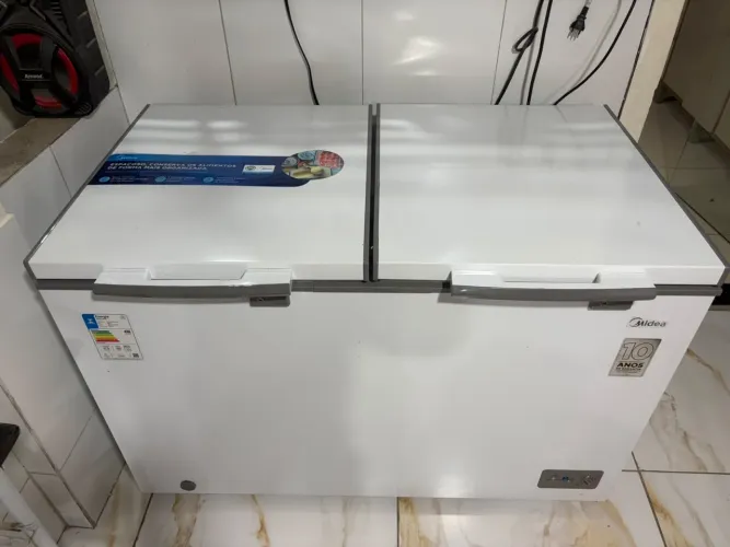 Freezer Midea 2 portas 362L