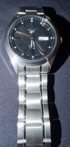 Relógio Seiko 5 Automático SNKN89B1 - Excelente Estado