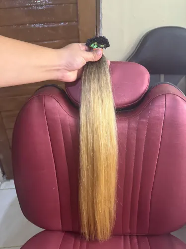 Cabelo humano loiro 71 gramas 60 centímetros + aplicação