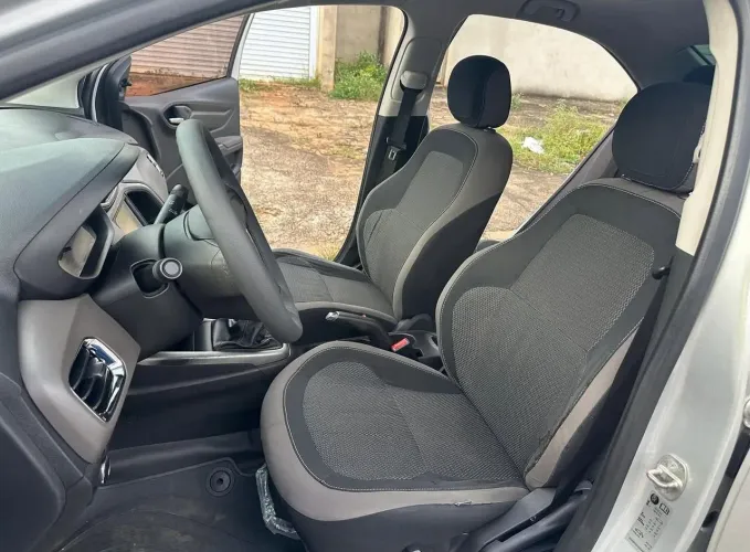 Chevrolet Agile LTZ 1.4 MPFI 8V Flexpower 5P 2012