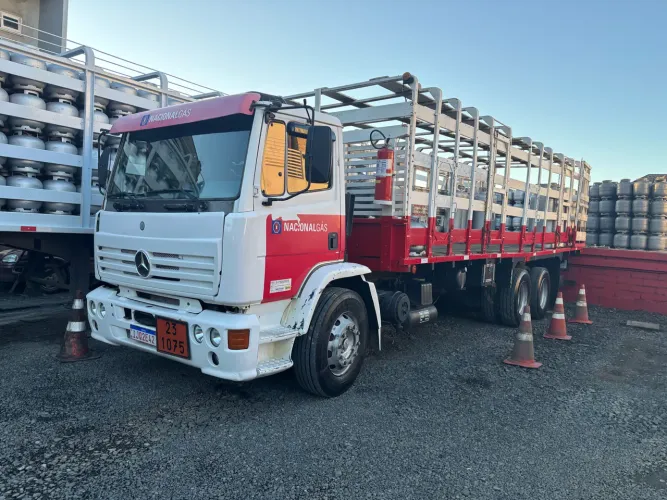 Mercedes 1720 6x2