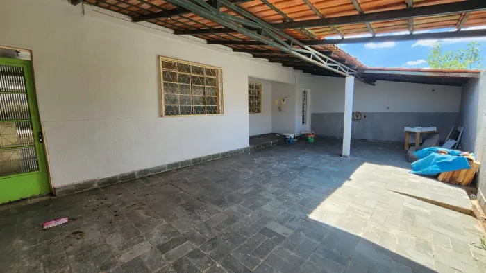 CASA PARA ALUGUEL - QUADRA 40 - SETOR LESTE - GAMA DF