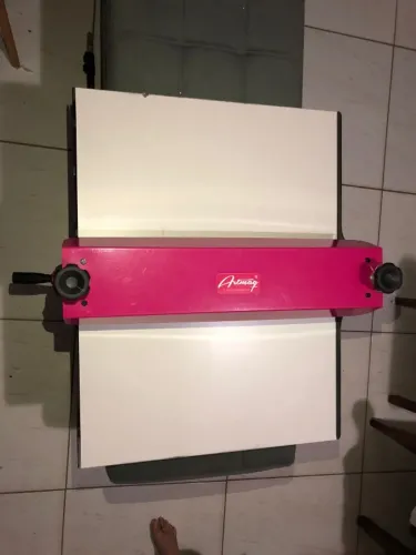 Máquina manual de corte e vinco 60cm da Artmaq