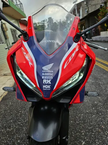 CBR 650r 24/24 (Apenas 13mil Rodados)