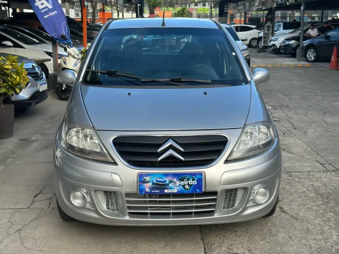 Citroen C3 GLX 1.4/ GLX Sonora 1.4 Flex 8V 5P 2012
