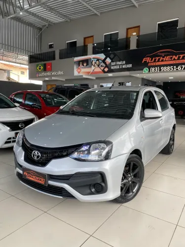 Toyota Etios X 1.3 Flex 16V 5P Mec. 2017