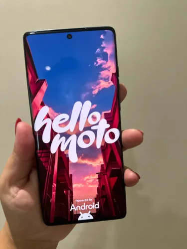 MOTO EDGE 50 FUSION 256 GB e 16 DE RAM