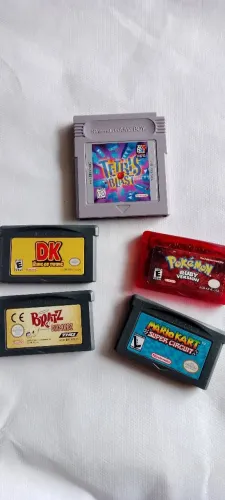 Game Boy lote 5 jogos originais Pokémon entre outros