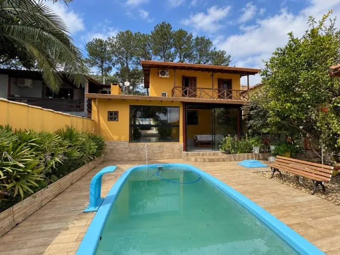 Casa à venda, 2 quartos, 4 vagas, Tarumã - Viamão/RS