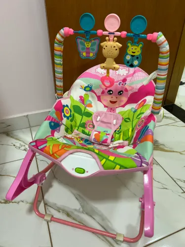 Vendo cadeira de descanso para bebê
