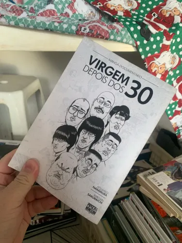 Virgem depois dos 30, mangá da Pipoca e Nanquim com sobrecapa (primeira edição)