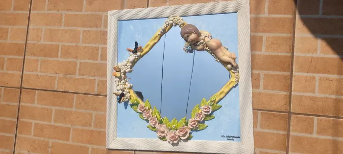 Espelho decorativo vintage com anjo e flores Preço negociável 46X46