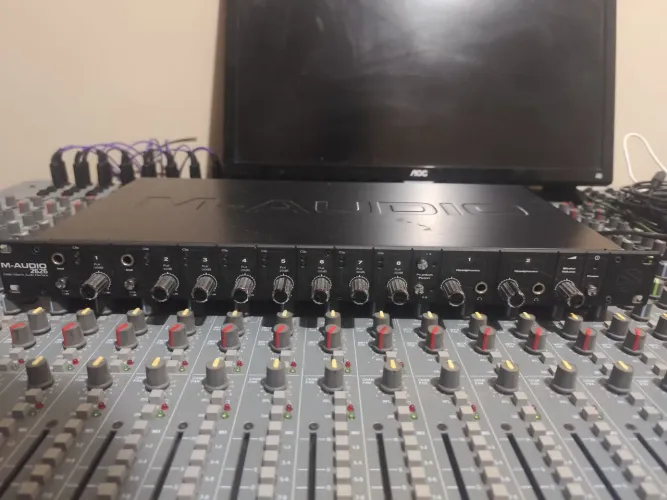 Interface M-Audio 2626