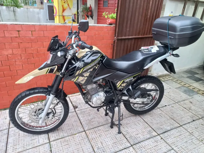 Crosser 22