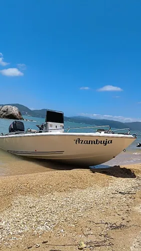 Lancha Casssarino 16 pés Mercury 75hp + Carretinha 