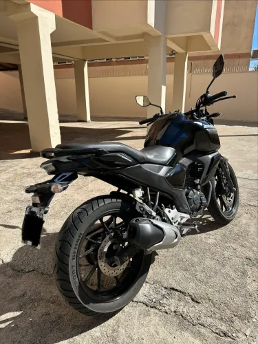 Yamaha FZ15 ABS 2023 Única Dona - Manual e Chave Reserva