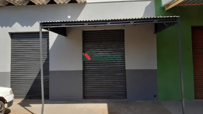 Sala para alugar em Londrina, Leonor, com 60 m²